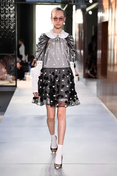 Look 71
